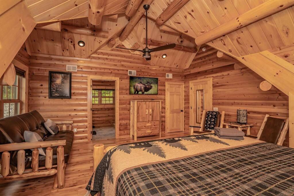 Roaring Fork Lodge 개틀린버그 외부 사진