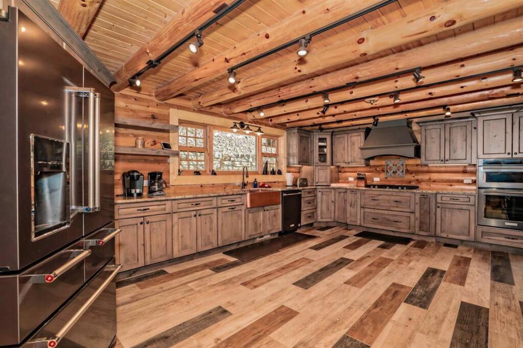 Roaring Fork Lodge 개틀린버그 외부 사진