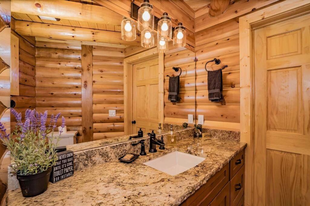 Roaring Fork Lodge 개틀린버그 외부 사진