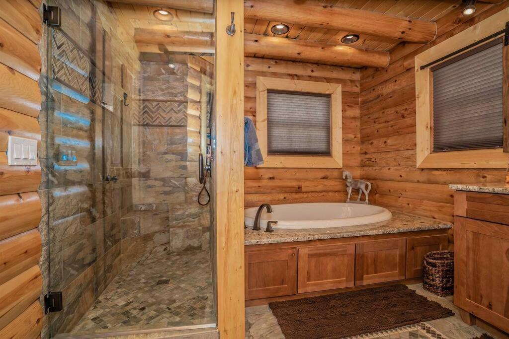 Roaring Fork Lodge 개틀린버그 외부 사진