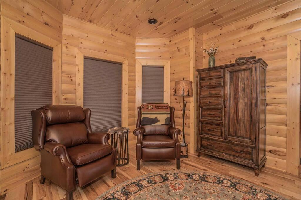 Roaring Fork Lodge 개틀린버그 외부 사진